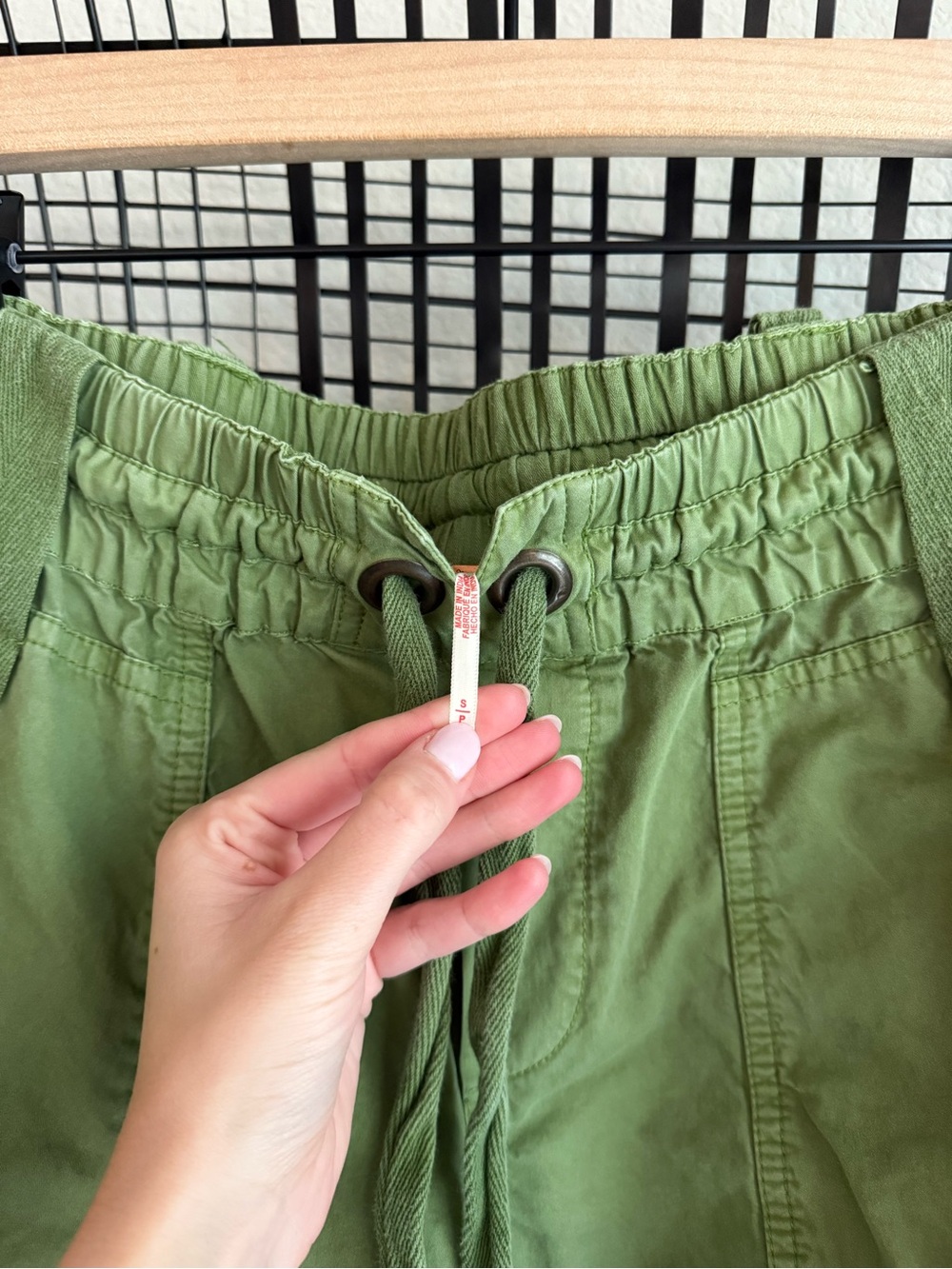 Free people We The Free Onset Pull-On Cargo Pants calla green - Picture 7 of 7